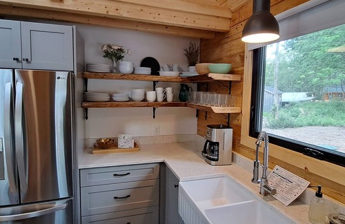 Antigonish County Casa | Homesteader Lodge - Lochaber Lake Lodges