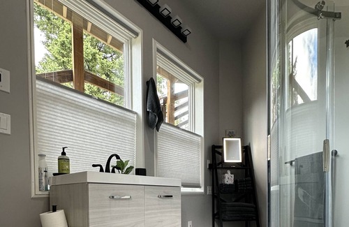 Lime Kiln Casa | Homesteaders Guest House PNW homebase for your Mountain Loop adventures.