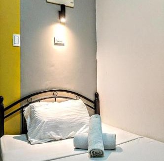 Maribago Hotel | Hometel Barrio House Mactan