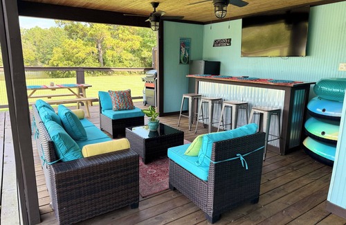 Gulfport Casa | Hometown Hideaway: Quiet Lake House with Private Pool on the MS Gulf Coast