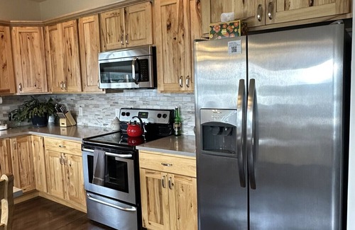 Orchard Homes Apartamento | Hometown Place - Solar Powered Newer Home