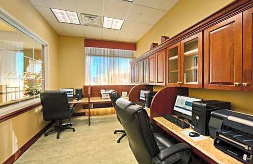 East Rutherford Hotel | Homewood Suites by Hilton East Rutherford - Meadowlands, NJ
