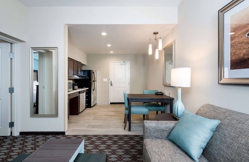 Terry Sanford Hotel | Homewood Suites by Hilton Fayetteville