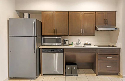 Schenectady Hotel | Homewood Suites By Hilton Schenectady