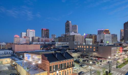 French Quarter Hotel | Homewood Suites By Hilton New Orleans French Quarter