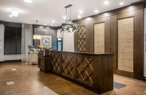 Salina Hotel | Homewood Suites By Hilton Salina/Downtown, Ks