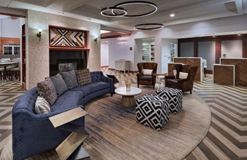 College Station Hotel | Homewood Suites by Hilton College Station