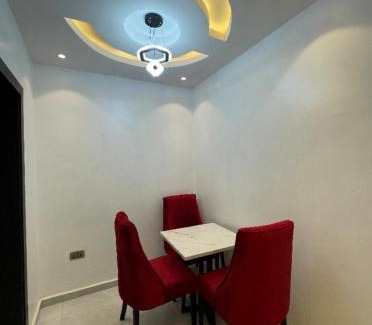 Alimosho Apartamento | HOMEWORTH SPACES - Shortlet Apartmemt