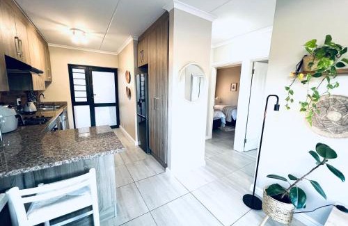 Port Elizabeth Apartamento | Homey Apartment near Walmer