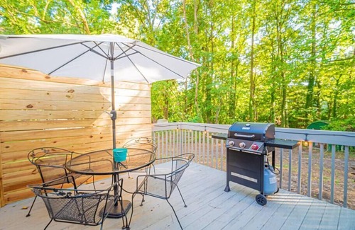 Marietta Casa | Homey Bungalow Convenient to Marietta and I-75!
