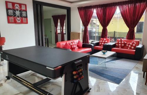 Sungai Pelek Chalet De Esquí | Homey Homestay