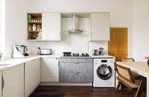 Camden Town with Primrose Hill Casa | Homey Parkside Flat in Primrose Hill