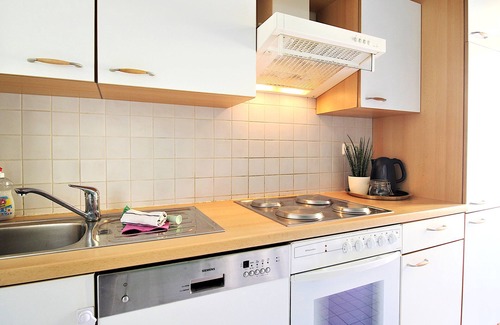 Grombuhl Apartamento | homie stay Schiestlstraße - Moderne Altbauapartments, Nahe Stadtzentrum & Weinberge