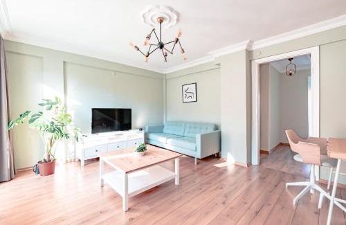 Uskudar Apartamento | Homie Suites - 2br Apartment in Kuzguncuk