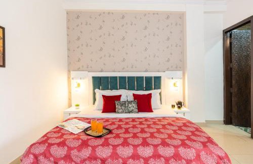 Delhi Apartamento | Homlee-Vintage 2BHK-Fort View-Bharat Mandapam-NDLS