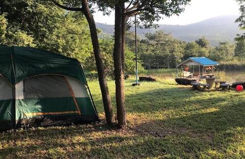 Khlong Muang Otro | Homtel Farmstay Campgrounds