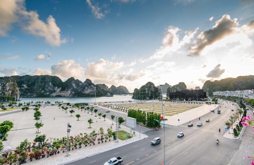 Ha Long Hotel | Hon Gai Hotel