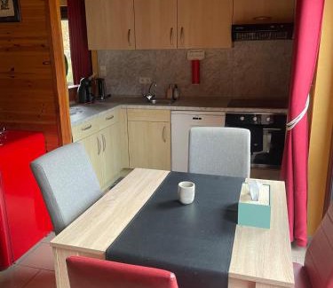 Frahan Casa | hondvriendelijke vakantiewoning met jacuzzi en sauna Forêt d'Animaux