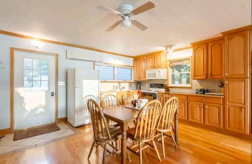 Honeoye Cabaña | Honeoye Lake Margaritaville Way