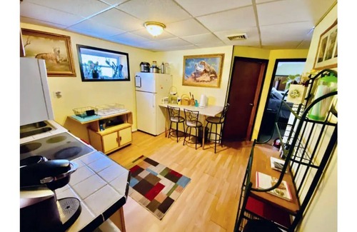 White Mills Apartamento | Honesdale Retreat ~ Hidden Gem - 2 Bedroom Unit