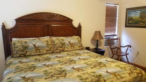 Ruidoso Casa | Honey Bear Cabin
