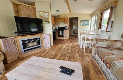 Selkirk Casa | Honey Cottage Caravan Park