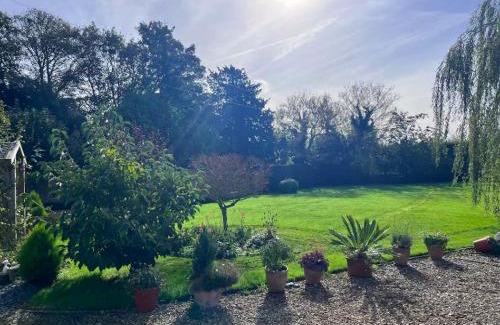Frampton Casa | Honey Cottage