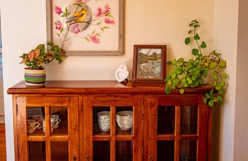 Mapua Casa | HONEY HAVEN - MAPUA HOLIDAY HOME, romantic, with a garden in Mapua