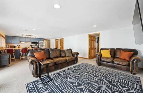 Onamia Cabina | Honey Hole Lodge