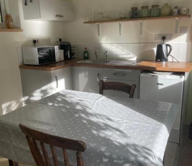 Woolbeding Casa | Honey House