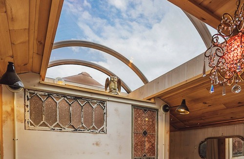 South Londonderry Cabina | Honey Pond Treehouse