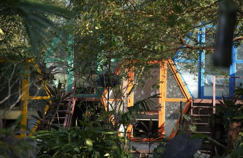 Huong Thuy Casa | Honeycomb Bungalow: Secluded Garden Retreat at an Authentic Village Homestay
