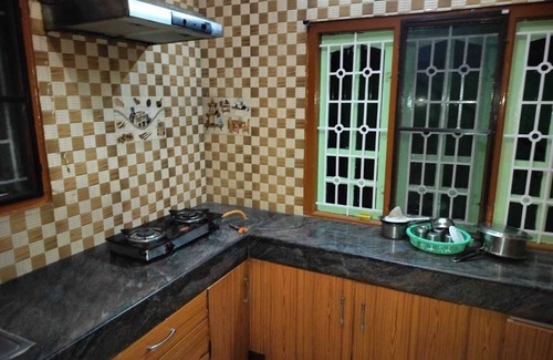 Palani Casa | Honeycomb Homestay Ground floor - near Palani Murugan Temple
