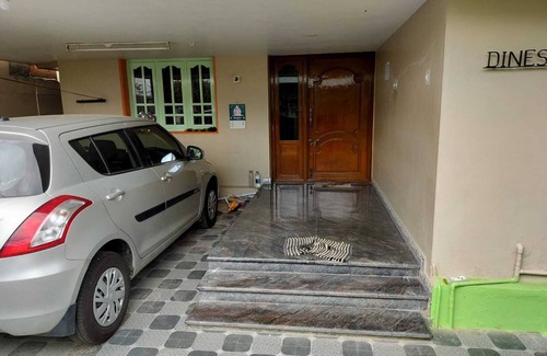 Palani Casa | Honeycomb Homestay Ground floor - near Palani Murugan Temple