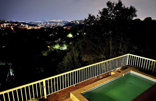 Greater Johannesburg Metropolitan Area Apartamento | EspañolHoneyhills Excellence Resort F