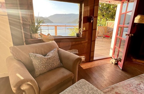 Honeymoon Bay Cabina | Honeymoon Bay Cottage