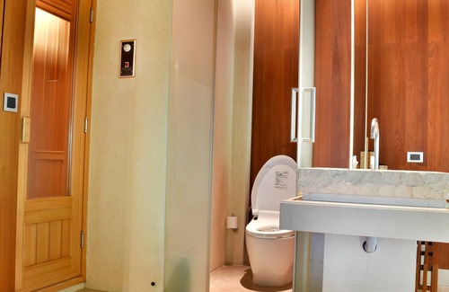 Ren'ai Hotel | Honeymoon Hotel