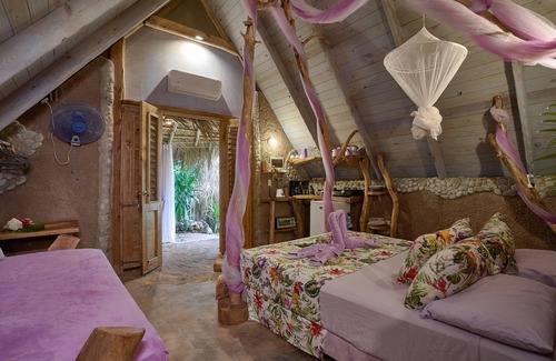 Las Galeras Cabina | Honeymoon lilac orquid cabin #6, at Chalet Tropical bio-hotel