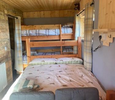 Forres Casa | Honeysuckle Straw Bale Cabin