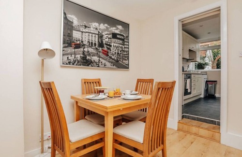 Henley-on-Thames Casa | Honeysuckle terrace - 2 Bedroom house