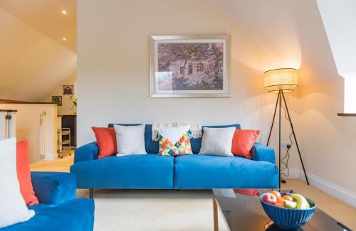 Broad Oak Casa | Honeywood Lodge by Bloom Stays