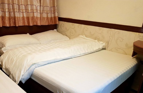 Prince Edward Hotel | Hong Kong Astronaut's Hotel