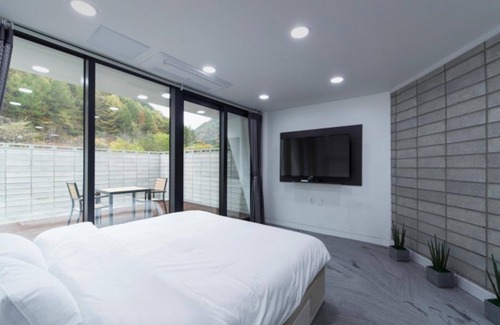 Hongcheon Casa | Hongcheon Uno House Pool Villa