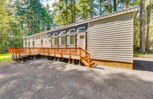Hoodsport Casa | Hoodsport Vacation Rental with Private Lake Access!