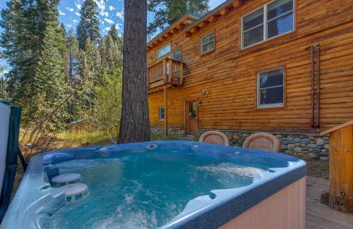 Tahoma Casa | Hooga House on the West Shore - Stunning Log Cabin w Private Hot Tub - Pet Friendly!
