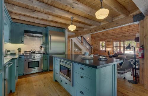 Tahoma Casa | Hooga House on the West Shore - Stunning Log Cabin w Private Hot Tub - Pet Friendly!