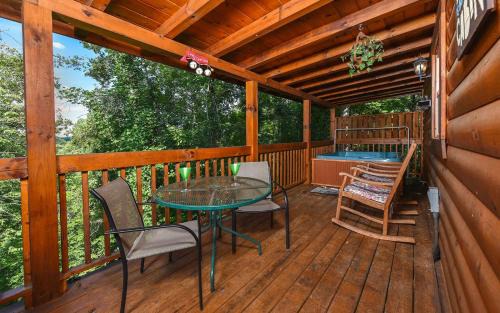 Sevierville Villa | Hooked On Love