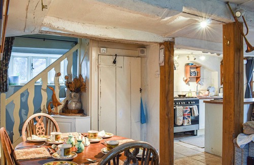 Alton Barnes Cabaña | Hoopers Farmhouse - UK36307