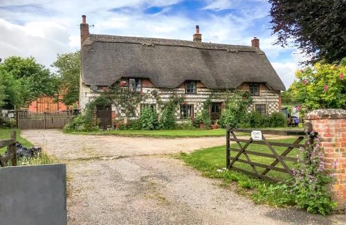 Alton Barnes Casa | Hoopers Farmhouse - Uk36307