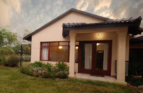 Greater Johannesburg Metropolitan Area Casa | Hoopoe Haven Guest House
